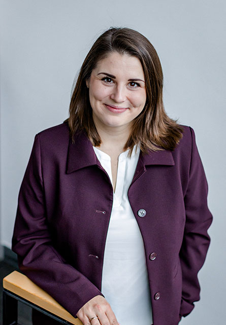 kanzlei-team-ruehl-katrin445px